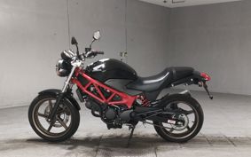 HONDA VTR 250 MC33