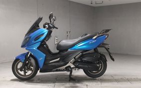 KYMCO K-XCT125 ..