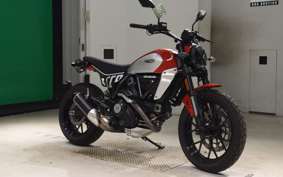 DUCATI SCRAMBLER ICON 2025
