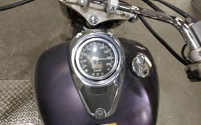 SUZUKI INTRUDER 400 CLASSIC 2001 VK54A