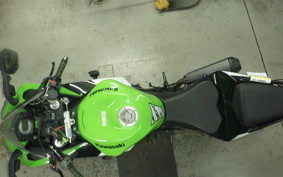 KAWASAKI ZX 10 NINJA R 2013