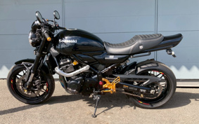 KAWASAKI Z900RS 2019 ZR900C