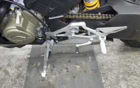 DUCATI STREETFIGHTER V4 S 2021