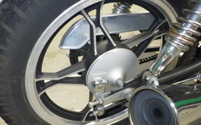 SUZUKI GN125 H 2012