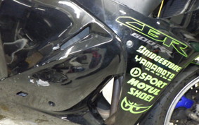 HONDA CBR600RR GEN 3 2009 PC40