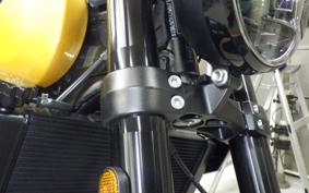 TRIUMPH TRIDENT 660 2026