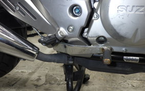 SUZUKI GSR250 2003