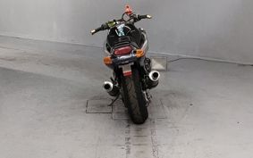 KAWASAKI ZZR1100 ZXT10D