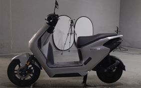 HONDA EM1 e: EF16