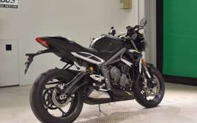TRIUMPH STREET TRIPLE RS 2022