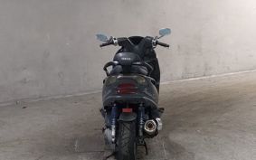 YAMAHA MAJESTY 125 SE27