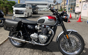 TRIUMPH BONNEVILLE T120 2016 DAD75H