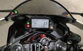 YAMAHA YZF R-3 2022 RH21J