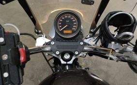 HARLEY XL883L 2010 CR2
