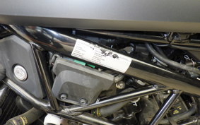 HUSQVARNA SVARTPILEN 250 2010