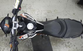 KTM 690 DUKE 2015