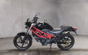 HONDA VTR 250 MC33