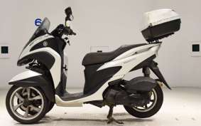 YAMAHA TRICITY 125 2016 SE82J