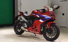 HONDA CBR650R E-Clutch 2025 RH17