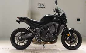 YAMAHA MT-09 AMT 2018 RN88J