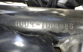 HONDA VF750 MAGNA 1985 RC09