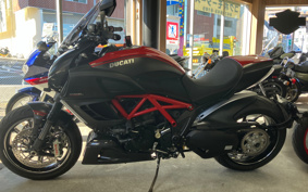DUCATI DIAVEL 2011 ZDMG100ABBB