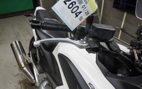 HONDA NC700X D 2012 RC63
