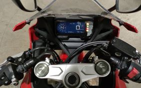 HONDA CBR650R RH03