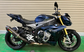 BMW S1000R 2014 0D02