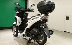YAMAHA TRICITY 125 2012