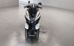 YAMAHA TRICITY 125 SE82J