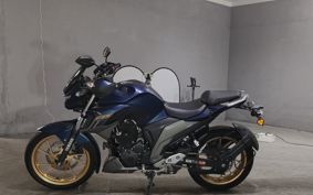 YAMAHA FZS25 RG69