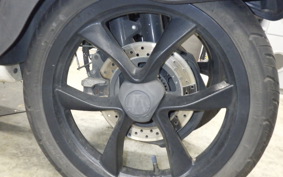 YAMAHA TRICITY 125 A  ヤネツキ 2000 SEC1J