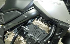 HONDA CB650R 2021 RH03