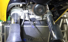 YAMAHA FZS1000 FAZER 2004