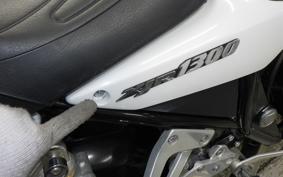 YAMAHA XJR1300 1998 RP01J