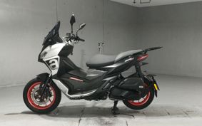 APRILIA SR GT200 ..