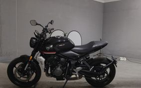 TRIUMPH  TRIUMPH  TRIDENT 660 LGL10U