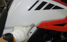 SUZUKI DL1000 ( V-Strom 1050 ) XT 2021 EF11M