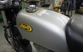 HONDA APE 100 HC07