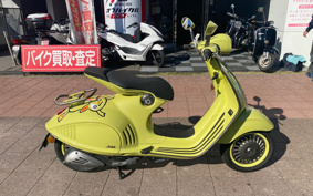 VESPA 946 10*ANI BELL SA RIO ZAPMD7