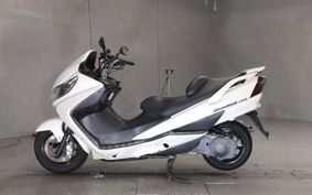 SUZUKI SKYWAVE 250S CJ43A
