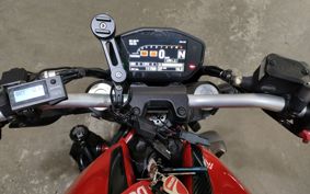 DUCATI  DUCATI  MONSTAR 821 MH00AA