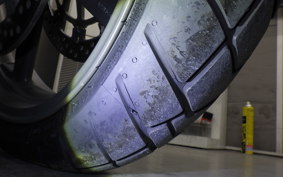 KTM 950 SUPERMOTO 2006