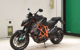 KTM 1290 SUPER DUKE R 2016