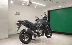 SUZUKI Vｽﾄﾛｰﾑ650A 2021 C733A