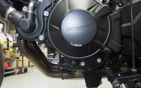 HONDA CB750 HORNET 2025 RH24