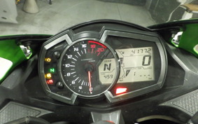 KAWASAKI ZX-25R 2004 ZX250E