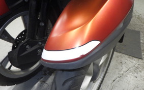 YAMAHA TRICITY 125 1998 SE82J