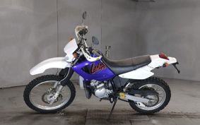 YAMAHA LANZA DT230 4TP